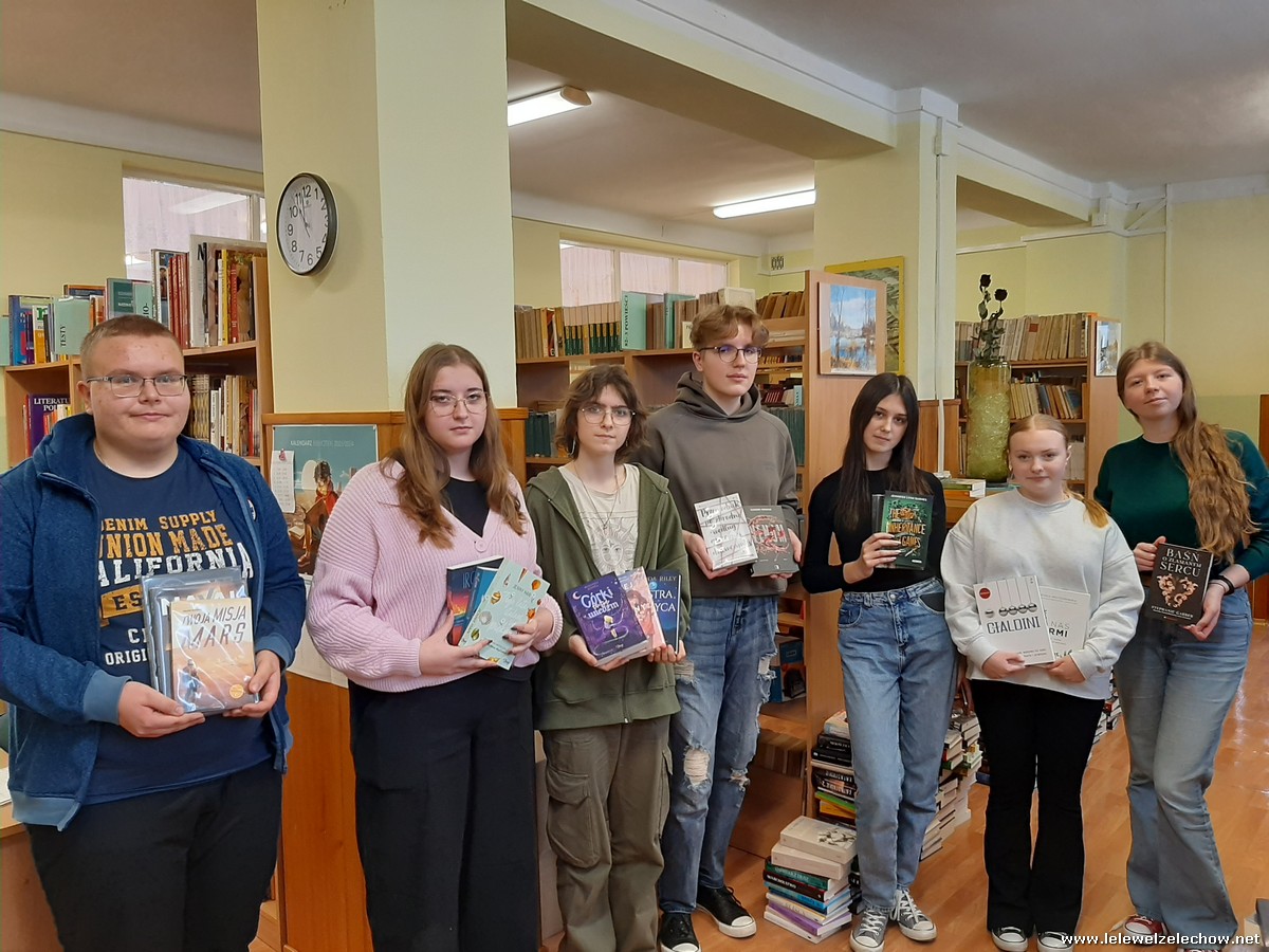 Nowości w rękach czytelników