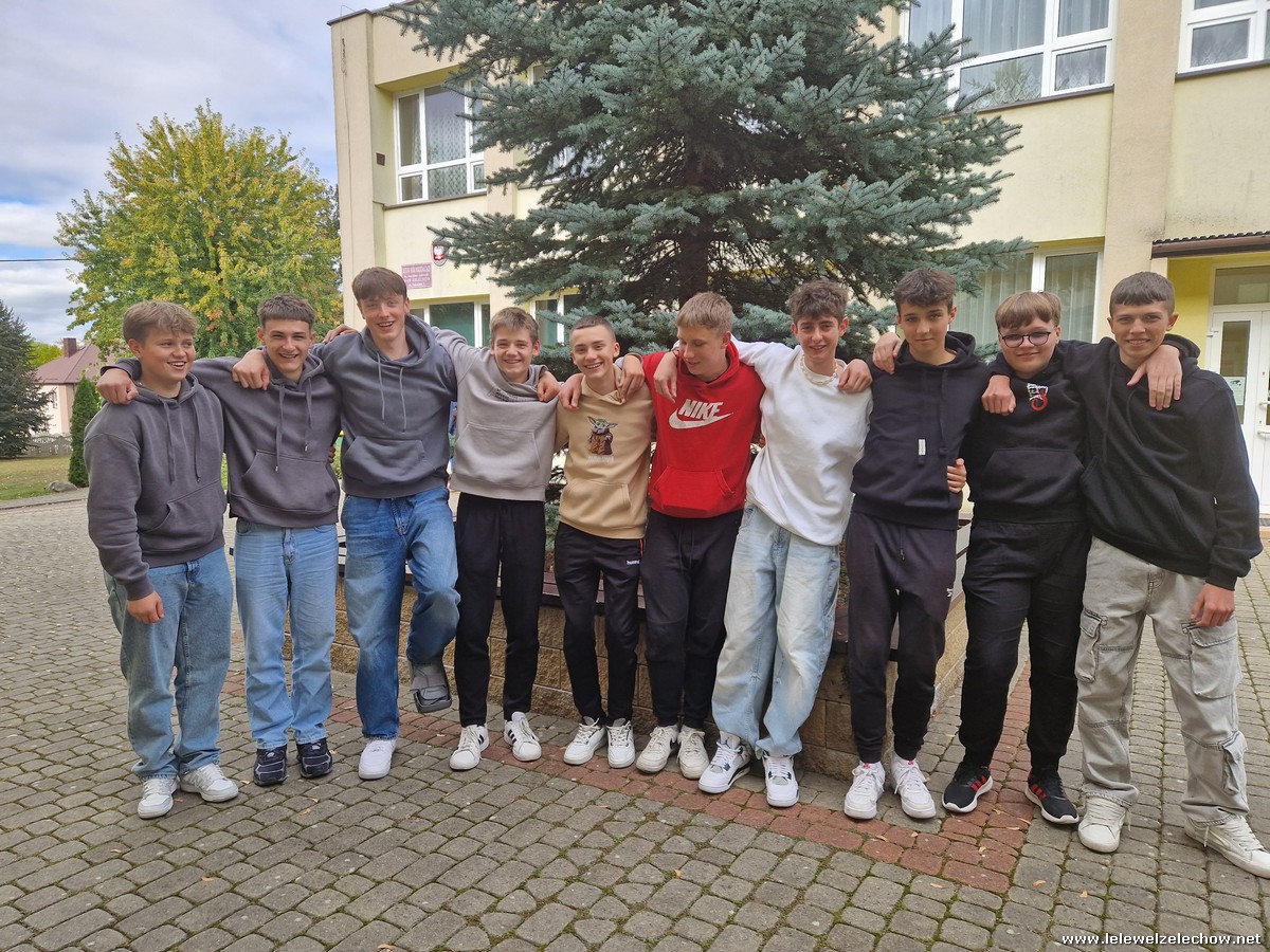 Klasowe obchody Dnia Chłopaka