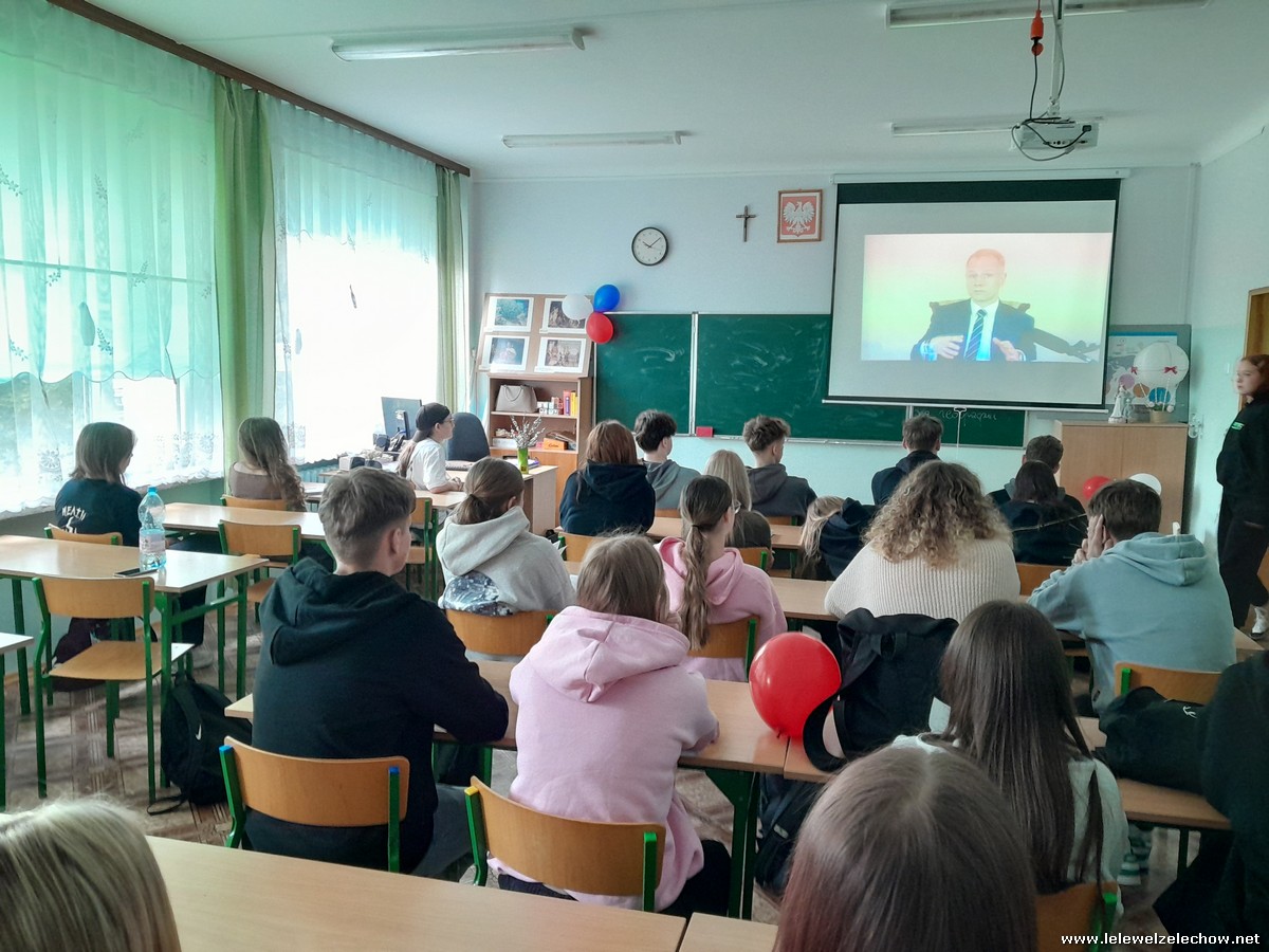 Lekcja online z okazji Dnia Edukacji Prawnej - 2a