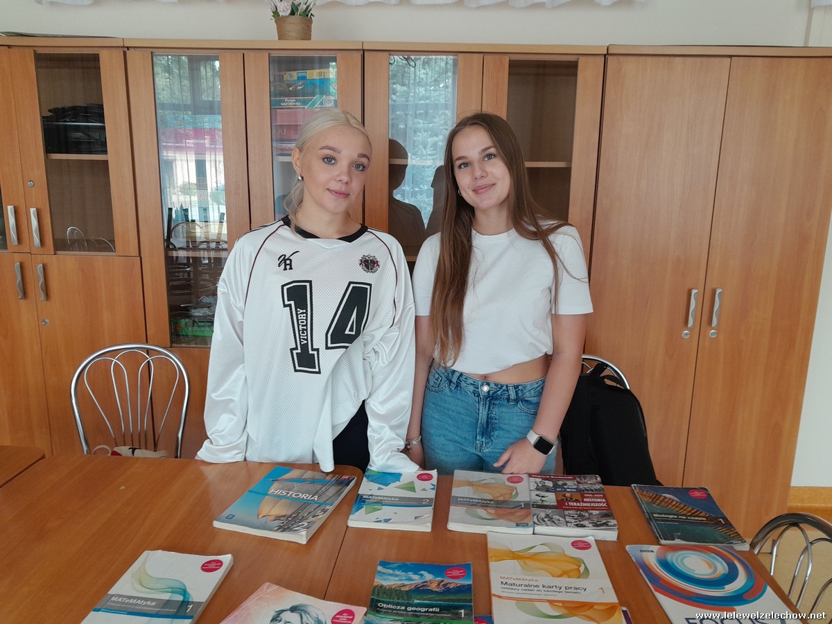 Kiermasz podręczników