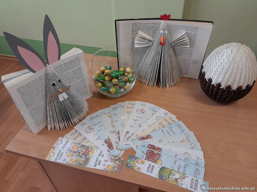 Akcja biblioteczna - Książka na święta